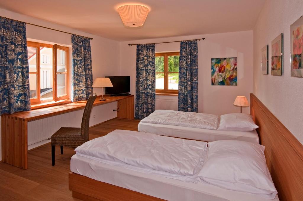 Gastehaus Schloss Bernau Hotel Fischlham Cameră foto